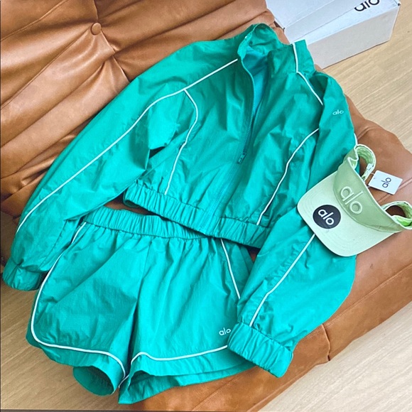 ALO Yoga Pants - ALO Yoga Teal Jacket and Shorts Set